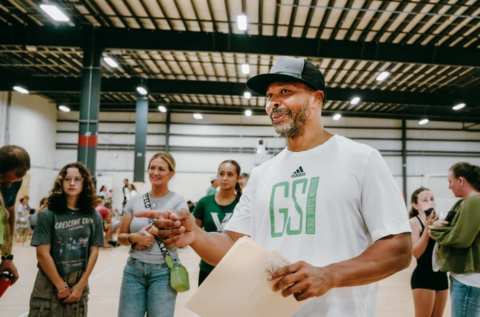 Indoor volleyball training at GSI